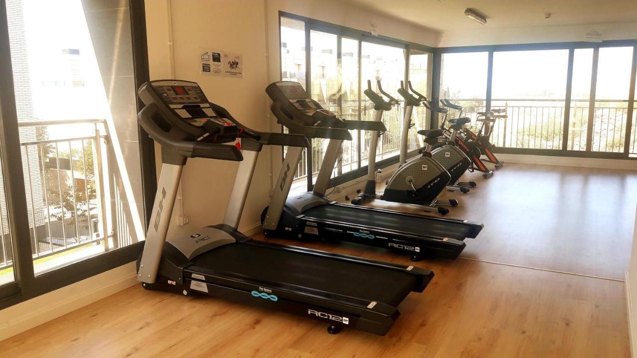Costa Norte Gym Apartamento Con Terraza Garaje Y Piscina Castro Urdiales Ngoại thất bức ảnh